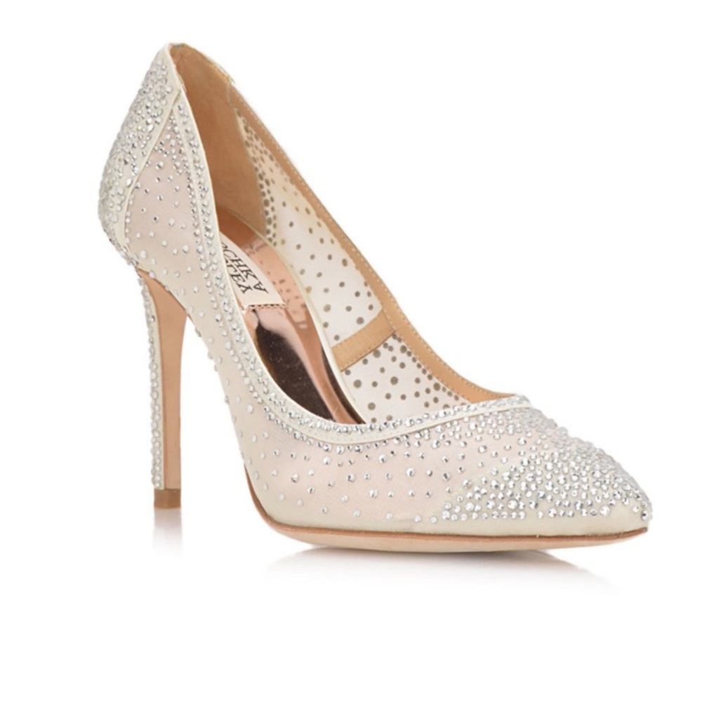 Pointed Toe Pumps - Picture 3 of 7